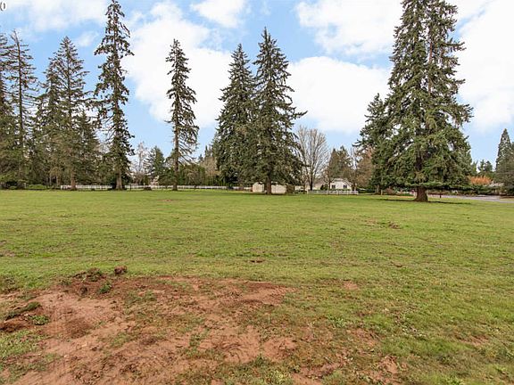 2nd image of 21103 NE 67th Ave