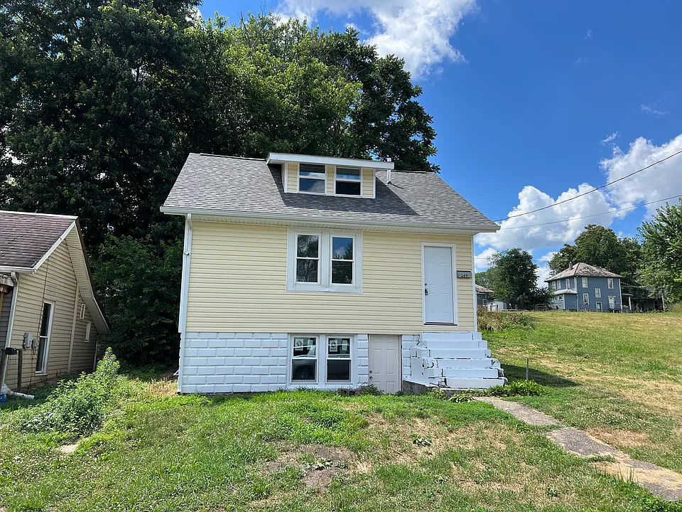 349 Bailey St