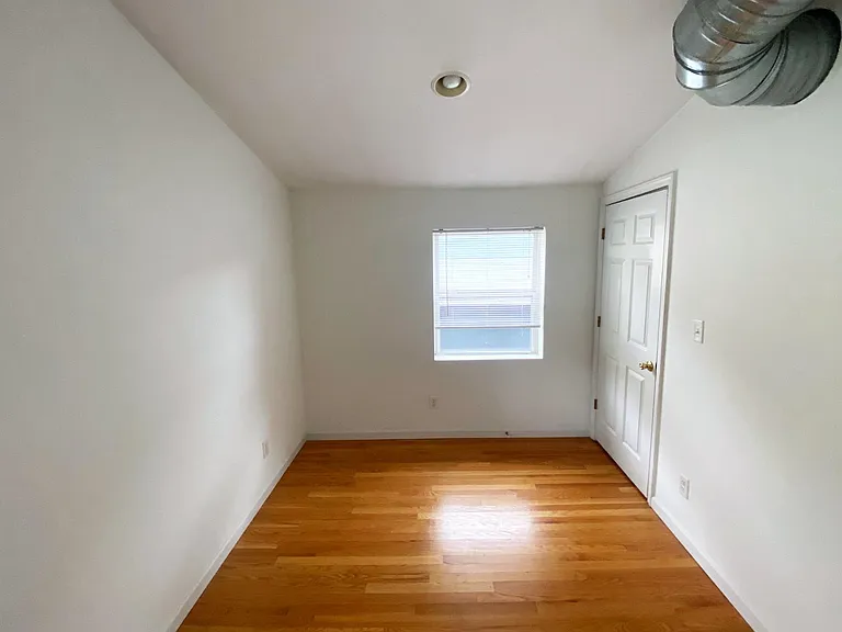 21 S Congress St #201 — Photo 10