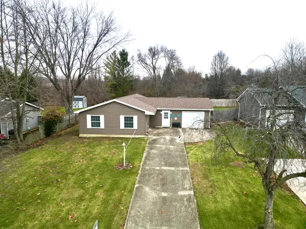 160 Copperfield Dr, Chillicothe, OH 45601