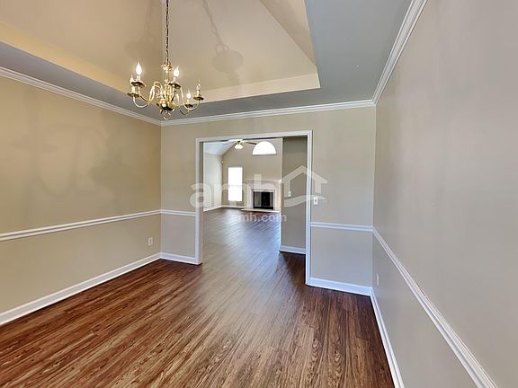 5th image of 2905 Runnymeade Dr