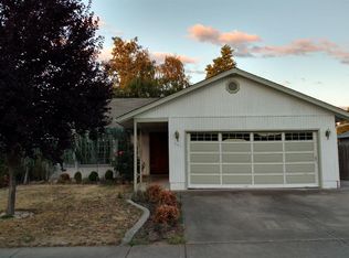 331 Snowy Butte Ln, Central Pt, OR 97502