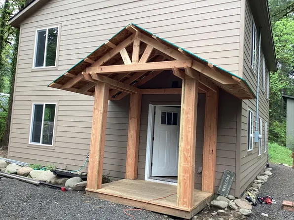 27130 E Sleret Ln, Welches, OR 97067