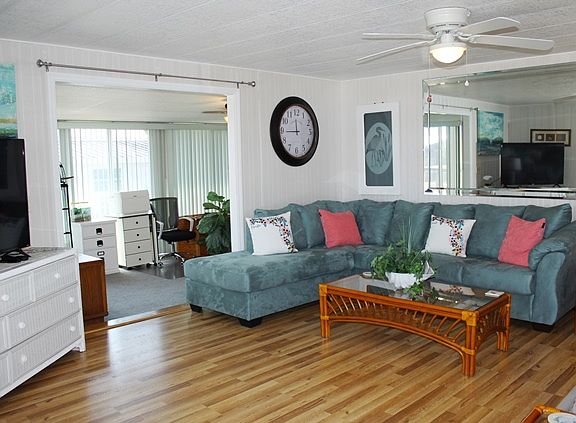 4th image of 46 Solcedo Ct #695