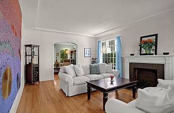 5th image of 1047 E Angeleno Ave
