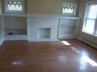 2408 E 74th St #1, Chicago, IL 60649