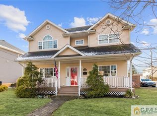 74 Applegate Ave, Monroe Township, NJ 08831