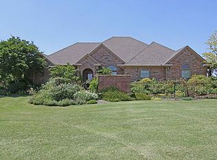 481 Davenport Dr, Waxahachie, TX 75167
