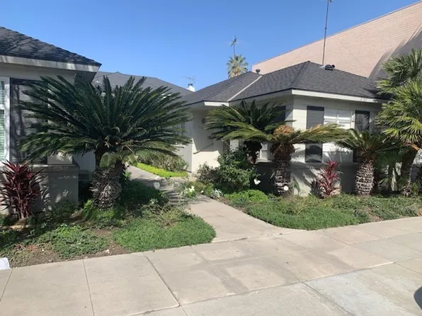 Paramount Court Apts., 10911 Paramount Blvd #913, Downey, CA 90241