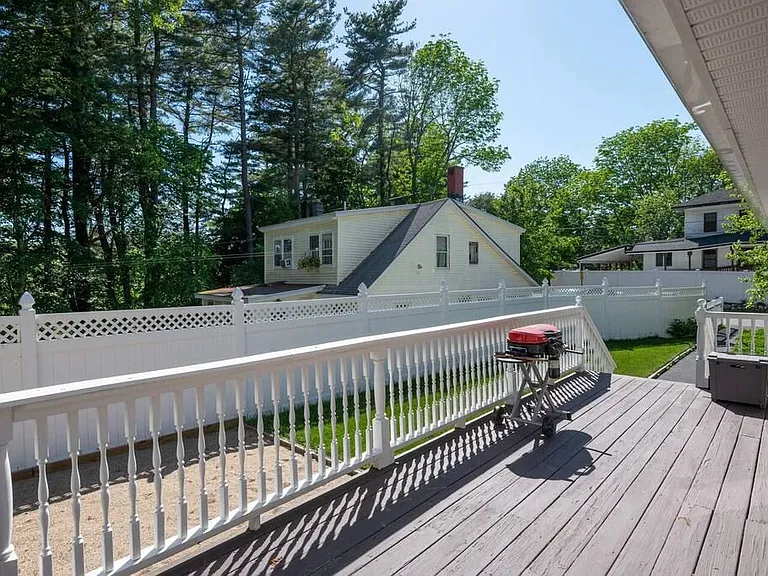 17 Hillside Ave — Photo 18