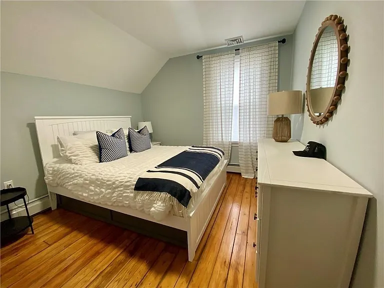 18 Hall Ave — Photo 14