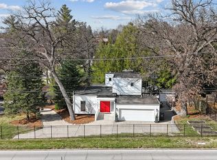 601 53rd St, Des Moines, IA 50312