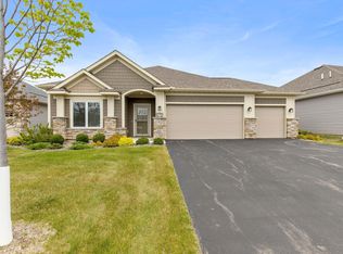 13625 Crownline Dr NE, Prior Lake, MN 55372