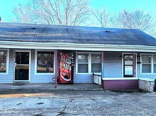 29908 Broad St, Bruceton, TN 38317