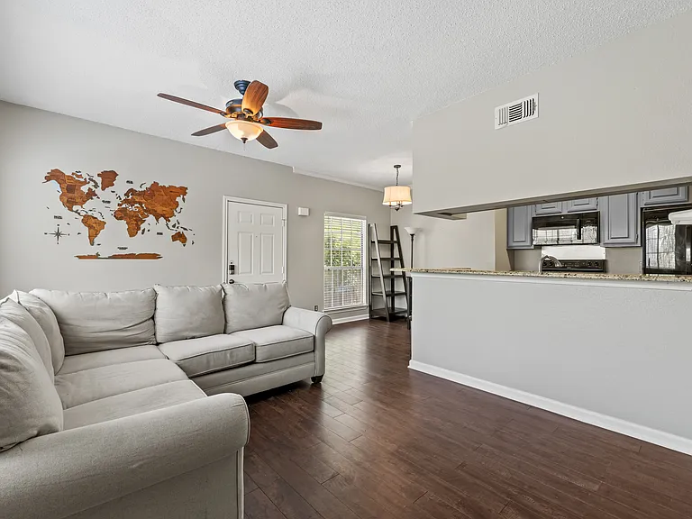 7151 Gaston Ave #619 — Photo 15