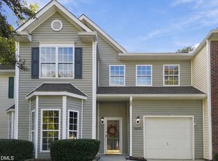 10623 Pendragon Pl, Raleigh, NC 27614