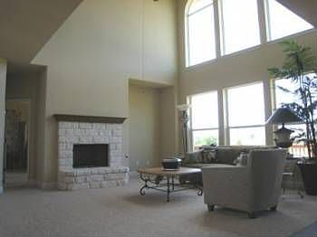 4th image of 2700 Brindisi Way