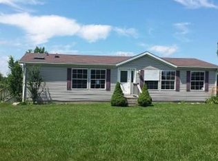 5680 Dove Rd, Kimball, MI 48074