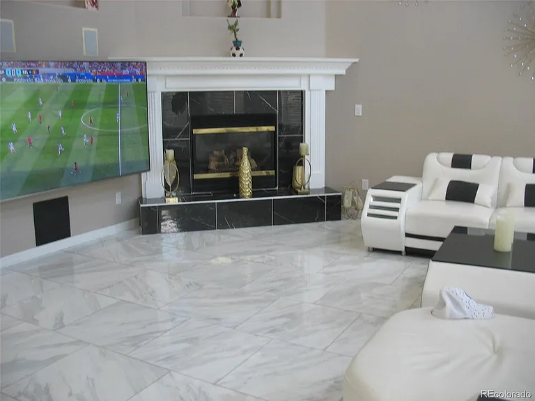 22028 E Ridge Trail Dr — Photo 7