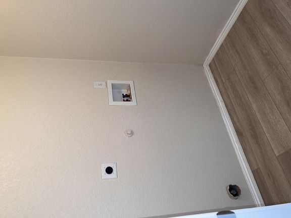4th image of 7410 Upland Bend Dr