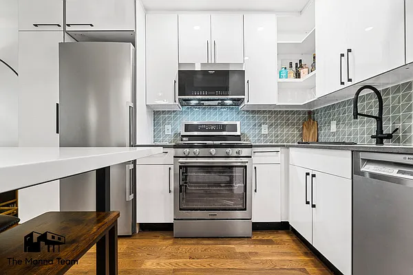 Rented by Compass | media 14