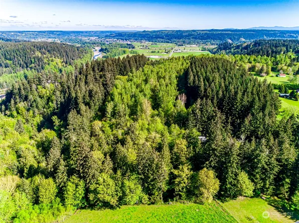 21721 Orville Road E, Orting, WA 98360