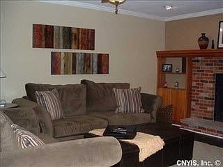 4th image of 107 Watchtower Ln