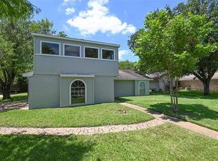 6426 Menwood Cir, Houston, TX 77088