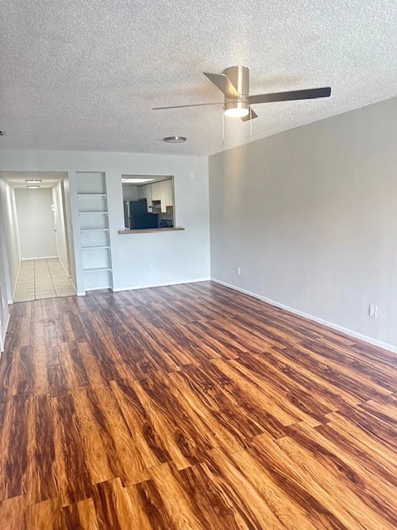 Whitfield Village Apartments — Photo 3