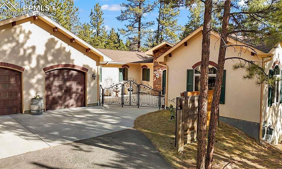 1st image of 1429 Gore Cir