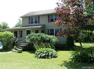 8404 Carroll Rd, Gasport, NY 14067