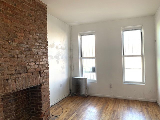 1st image of 256 Stagg St #1R1R