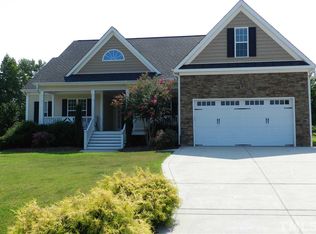 70 Dalry Ln, Willow Spring, NC 27592