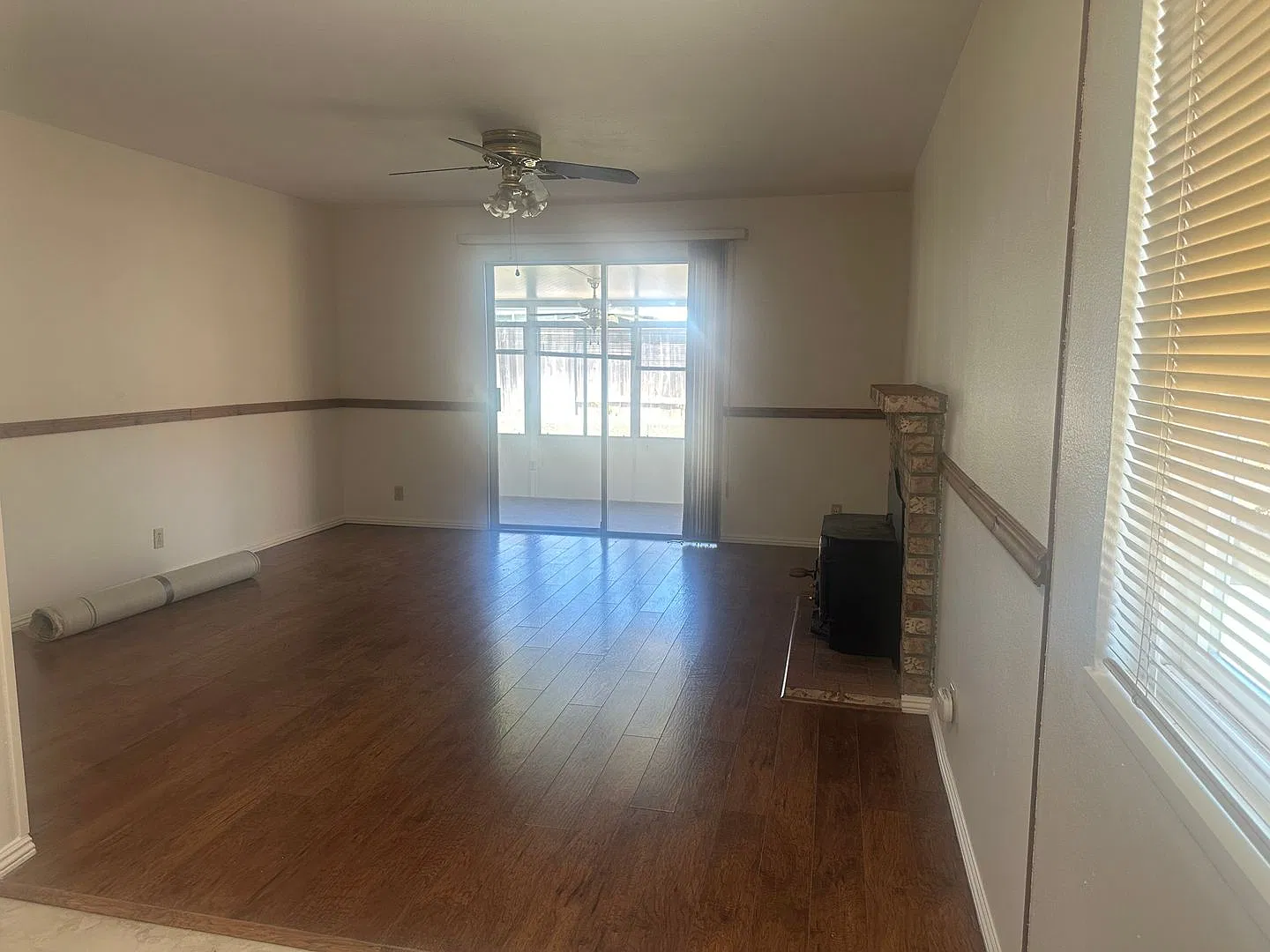 3 Bedroom 1 Bath Home in Fairmont area in Vacaville — Photo 3