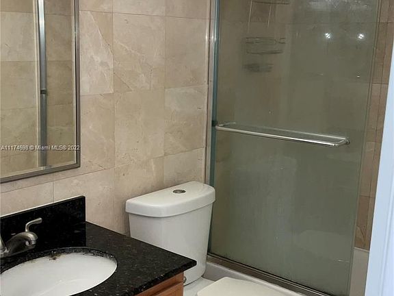 5th image of 770 Claughton Island Dr APT 1010