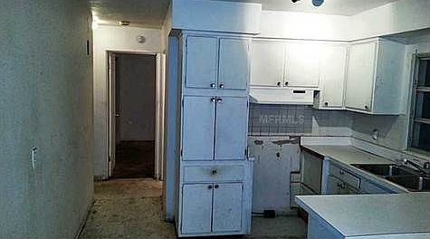 5th image of 1774 Suffolk Dr