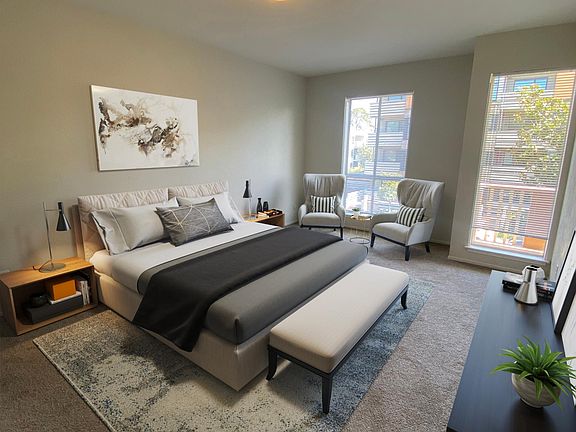 3rd image of 1901 Garden Dr APT 106