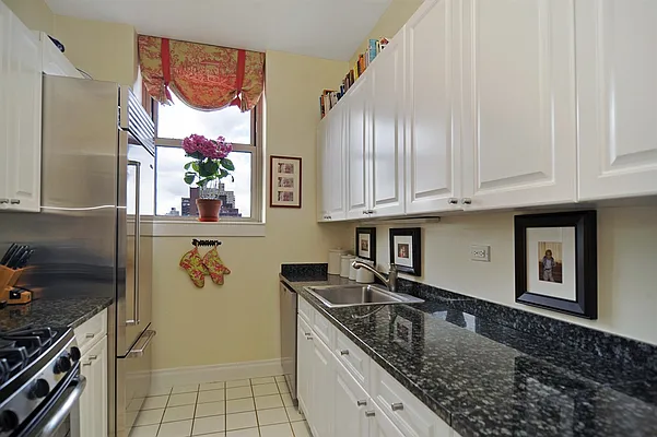 Sold by Corcoran | media 9