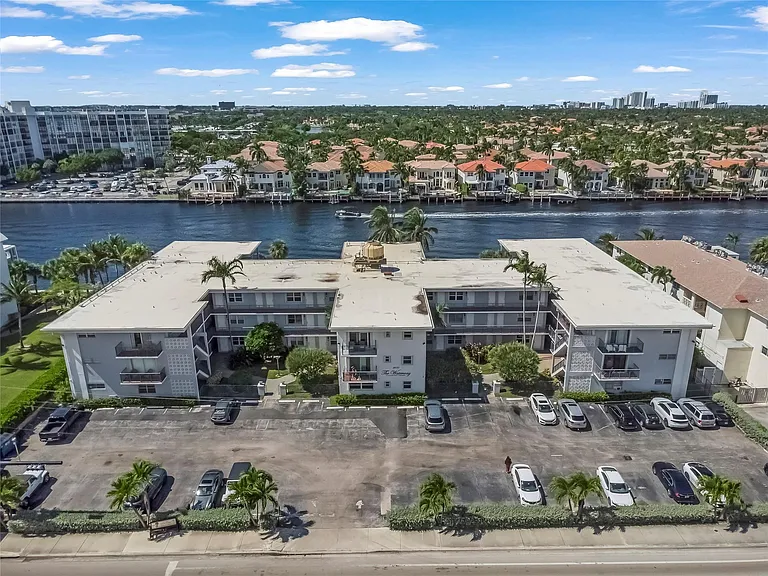 2600 S Ocean Dr #308 — Photo 28