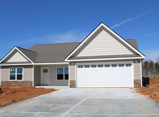 235 Gala Ln, Inman, SC 29349