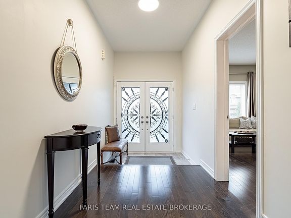 4th image of 1284 Harrington St