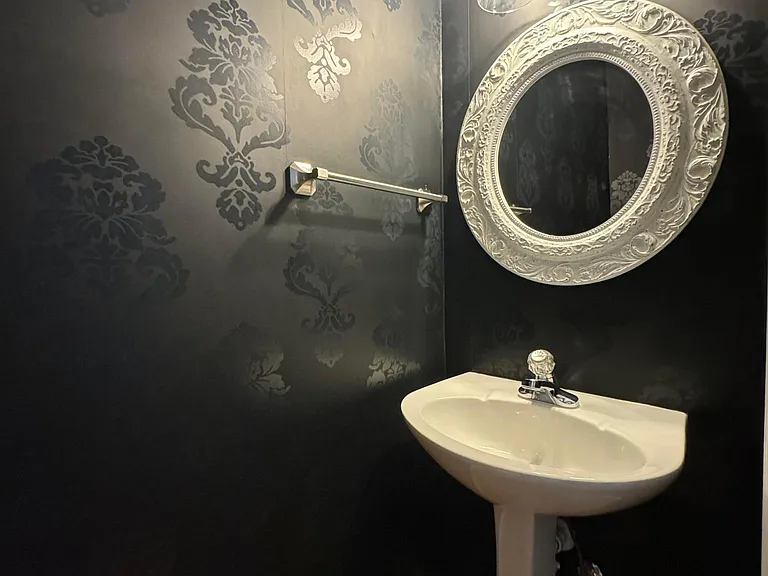 8605 Tanzanite Ct — Photo 18