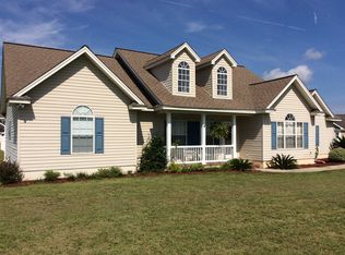 6316 Sun Dell Cir, Blackshear, GA 31516