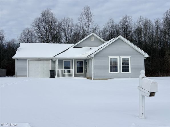 4 Bed 2 Bath Youngstown, OH