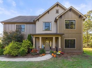 2035 Sitton Mills Pl, Signal Mountain, TN 37377