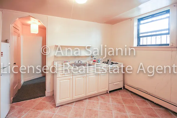 Rented by Citi Zone Realty | media 9