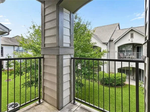 350 Emerald Forest Blvd APT 19202, Covington, LA 70433