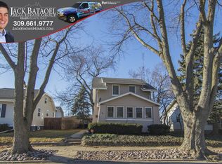 11 Berenz Pl, Bloomington, IL
