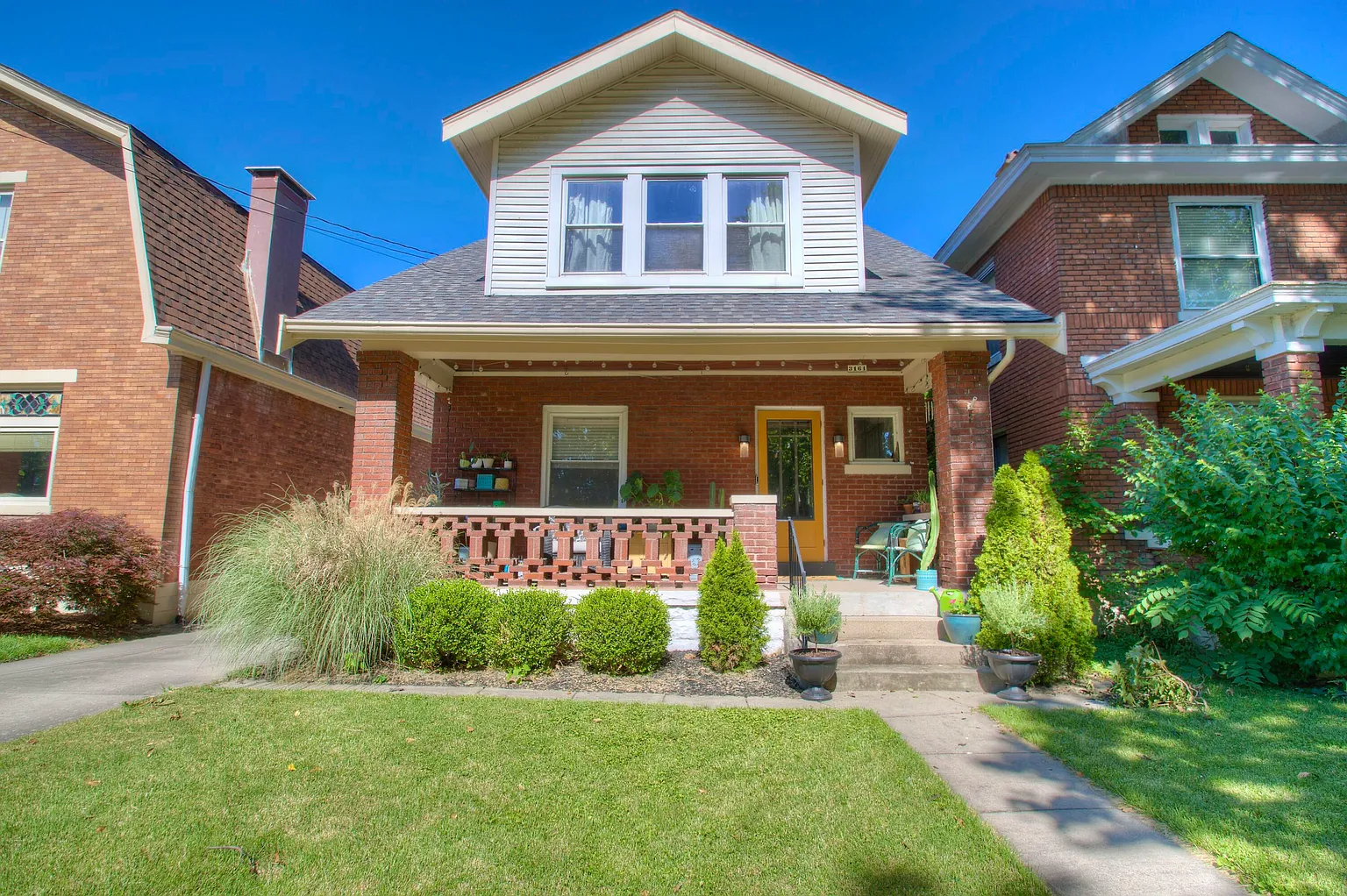 3161 Clifford Ave photo 1