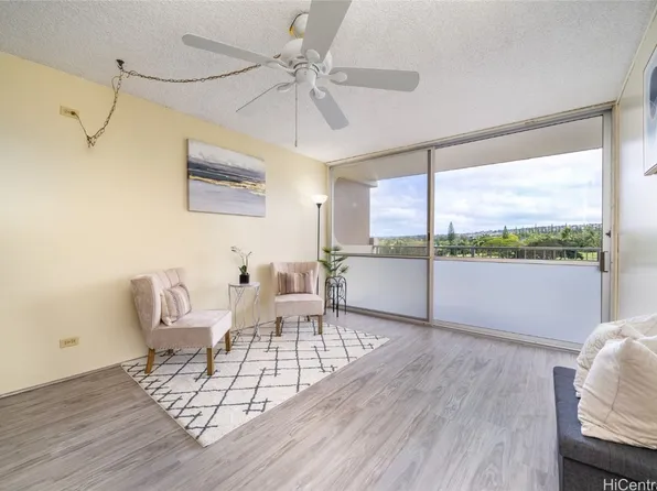 98-450 Koauka Loop APT 1105, Aiea, HI 96701